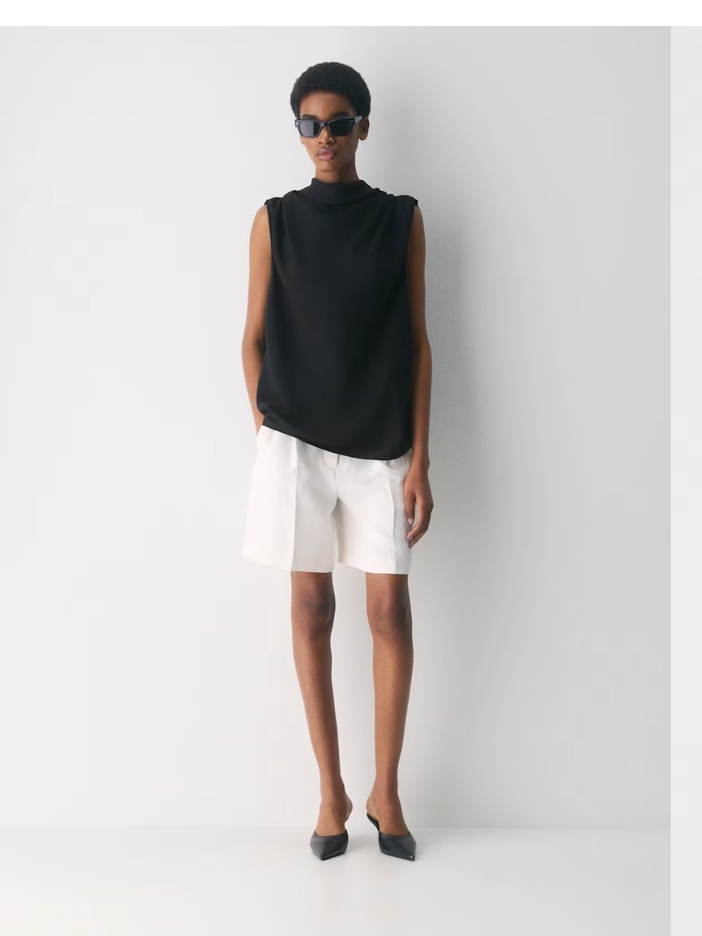 BNWOT Aritzia Womens Carter Blouse
